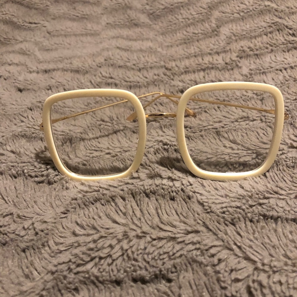 Cream glasses